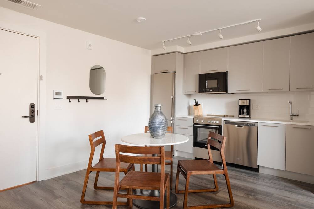 Photo of Kitchen in Navy Yard
