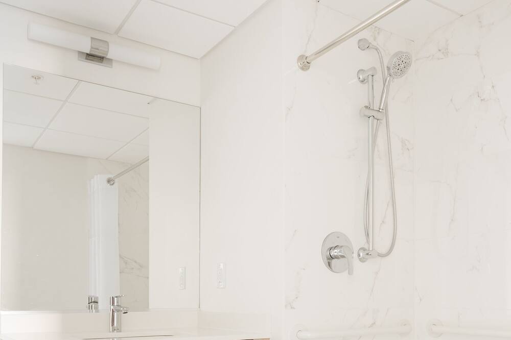Photo of Bathroom in Navy Yard