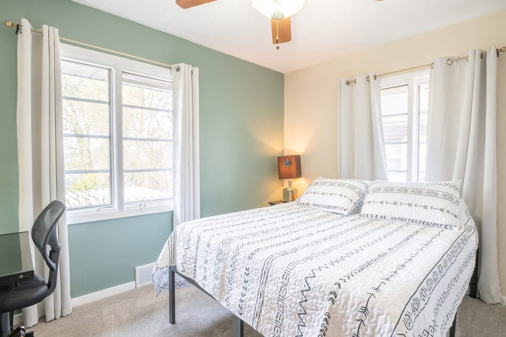 Photo of Bedroom in North Pekin