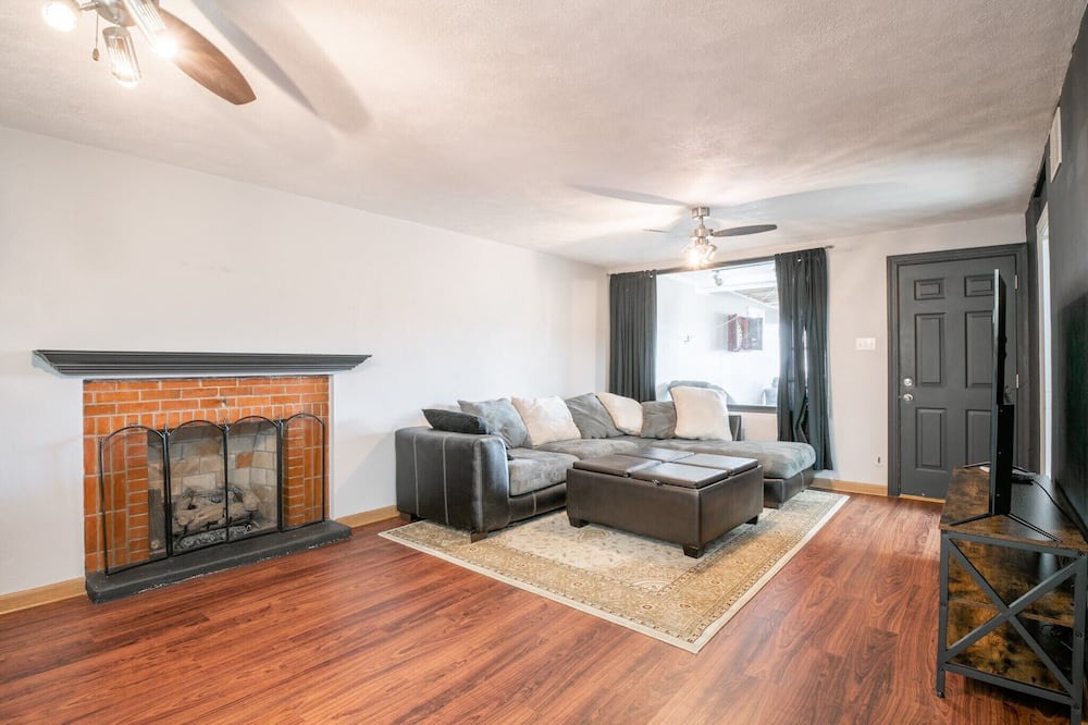 Photo of Livingroom in North Pekin