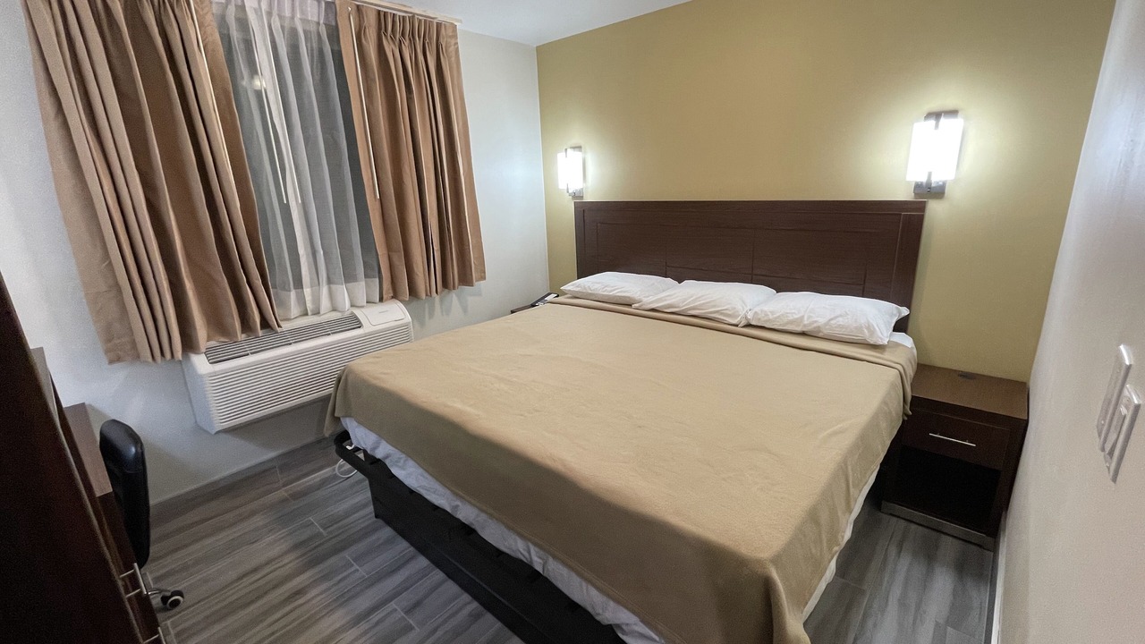 Photo of Bedroom in East New York