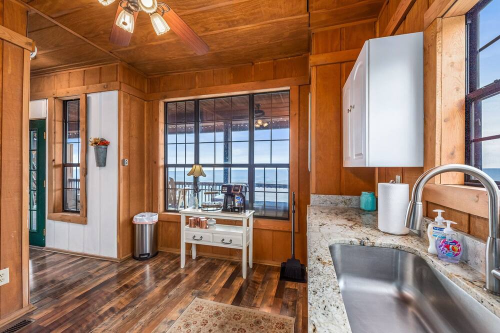 Photo of Kitchen in Valley Head