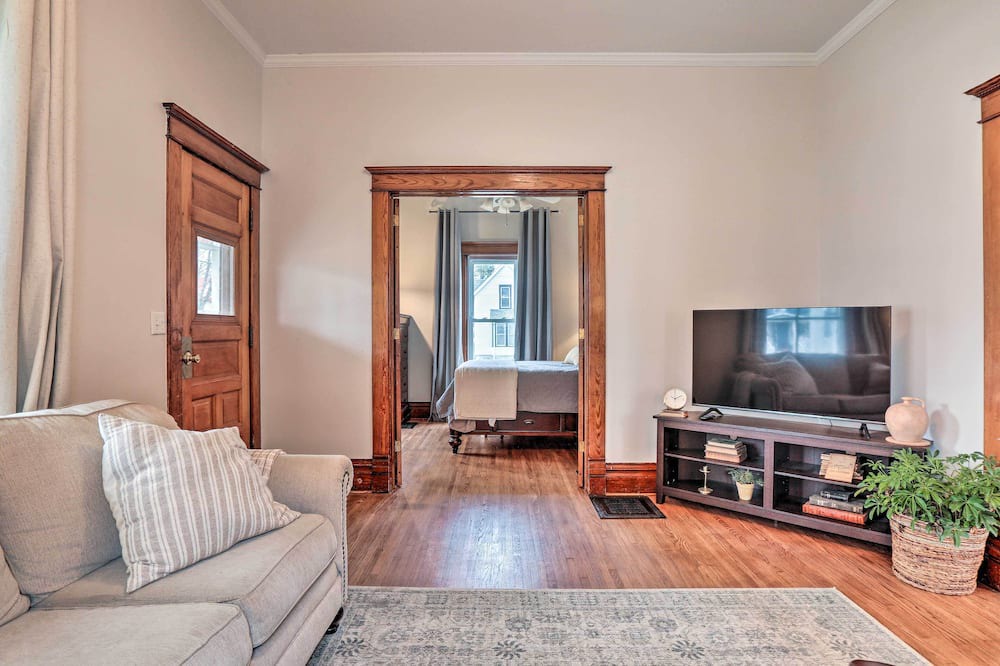 Photo of Bedroom in Waverly
