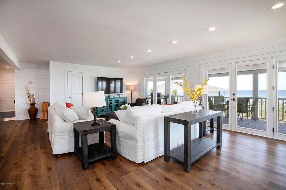 Photo of Livingroom in Shell Island