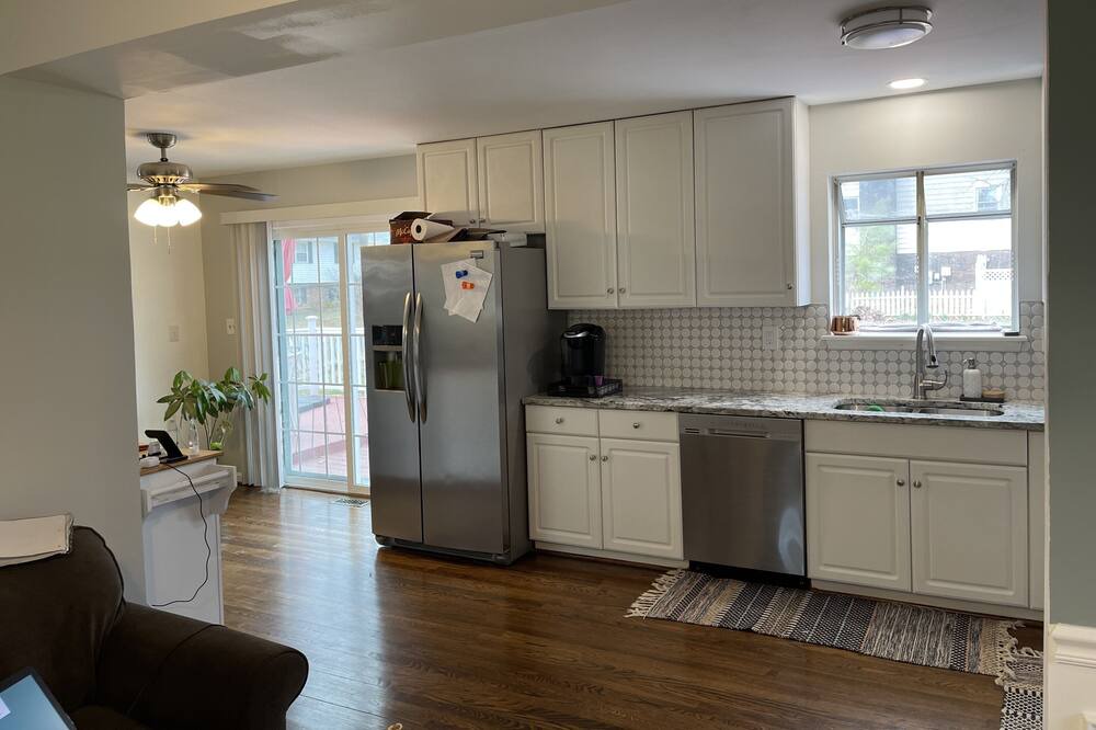 Photo of Kitchen in Cape Saint Claire