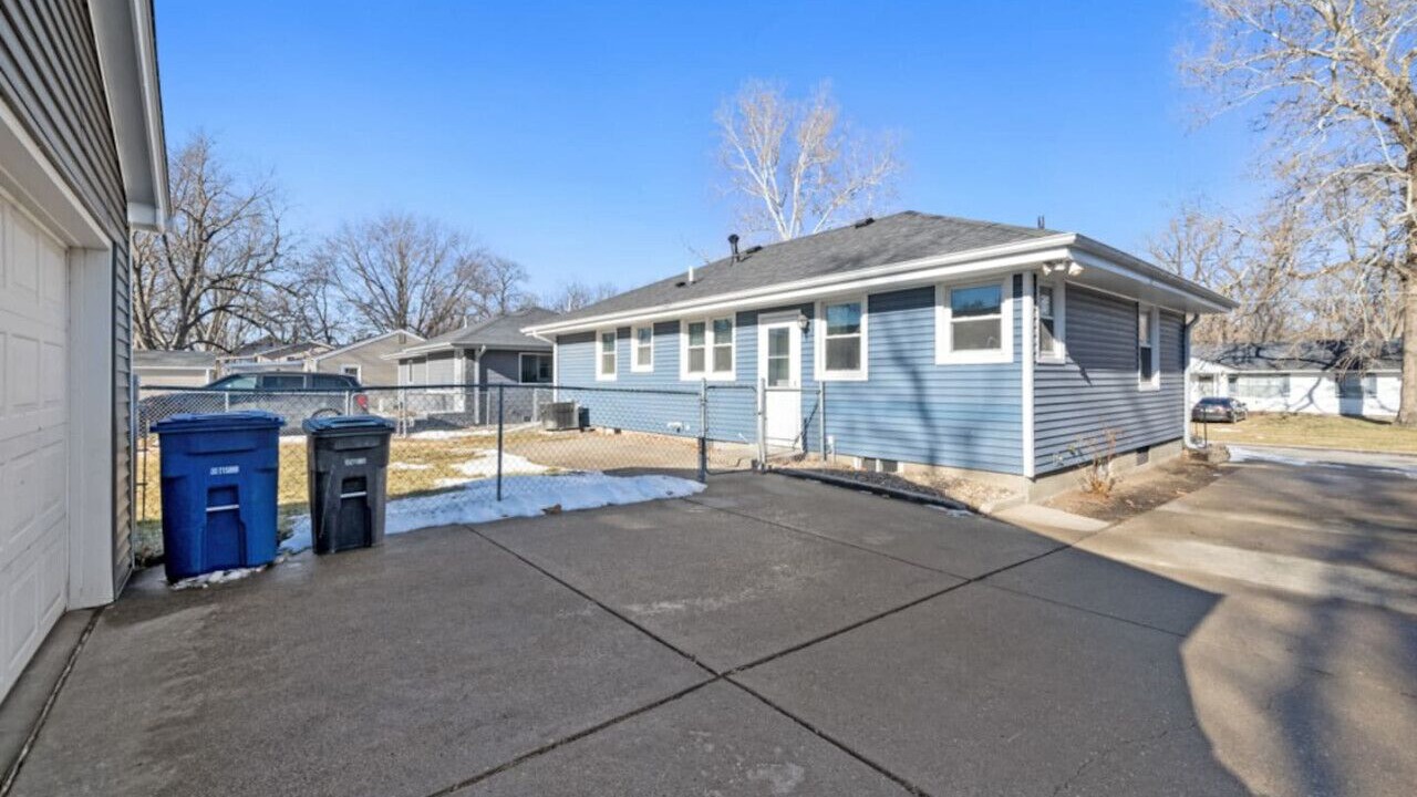 Photo of Outdoor in Urbandale