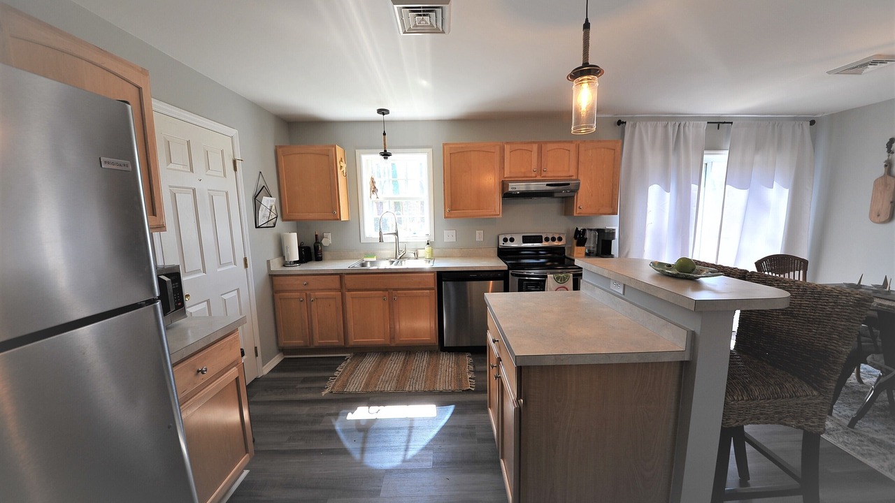 Photo of Others in Rock Hall