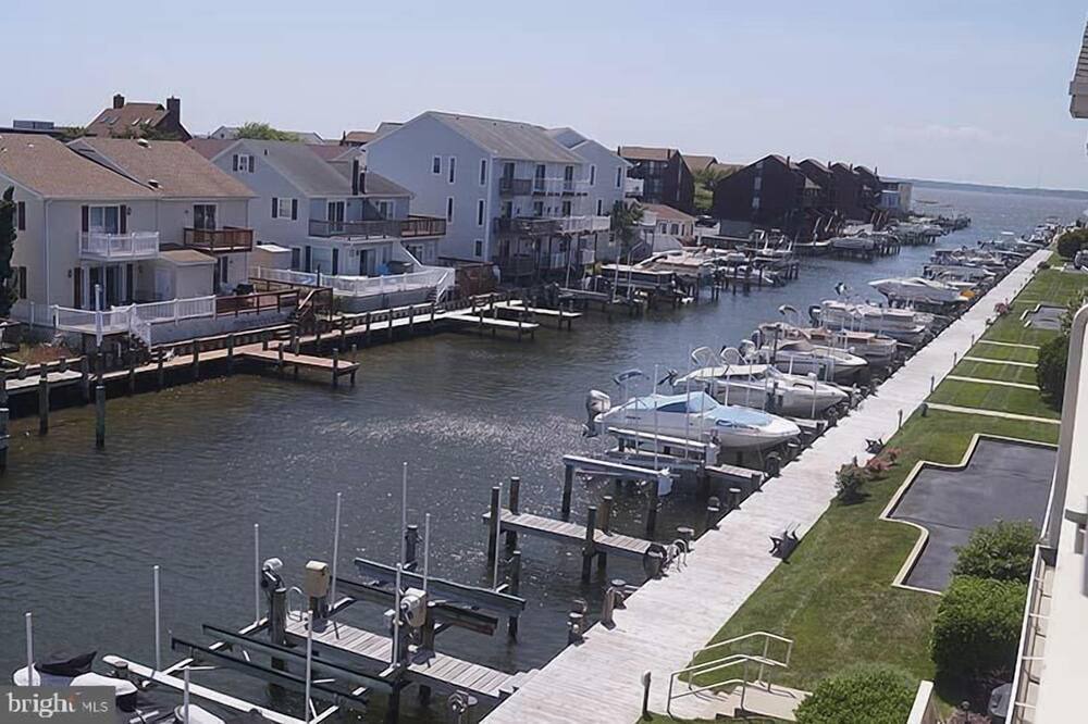 Photo of Others in Heron Harbour Isle