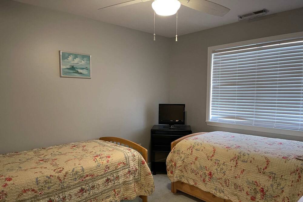Photo of Others in Heron Harbour Isle