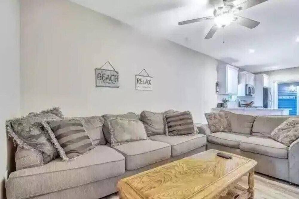 Photo of Bedroom in Seaside Heights