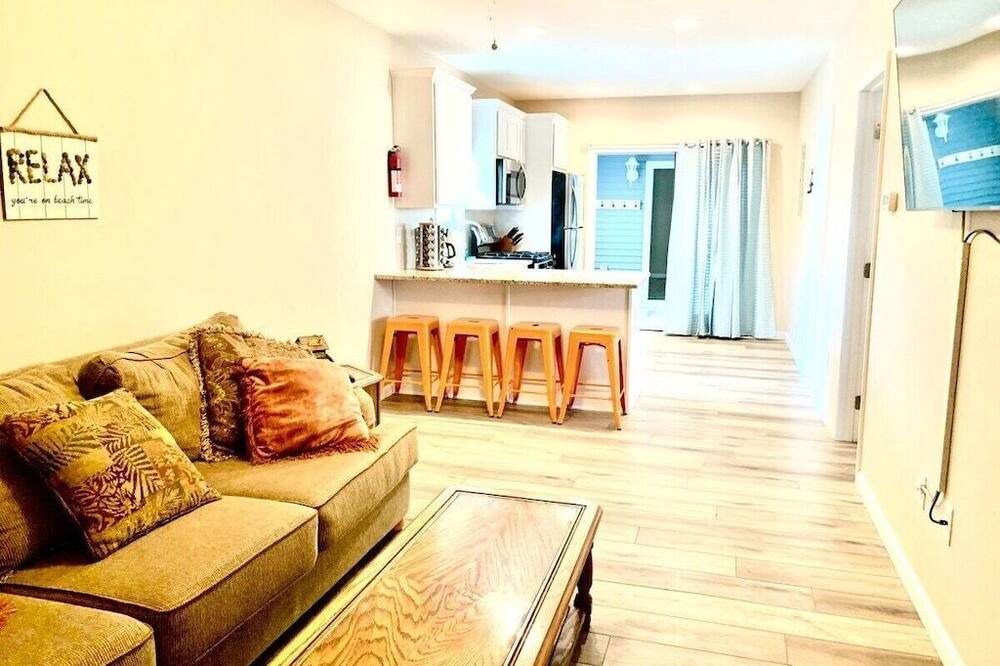 Photo of Bedroom in Seaside Heights