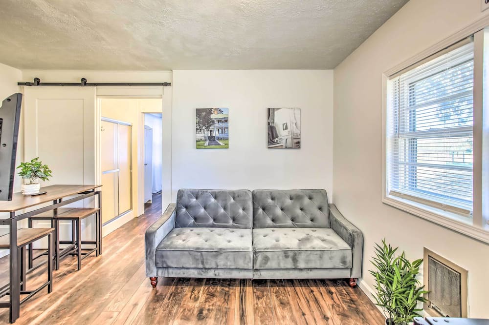 Photo of Livingroom in Sellers