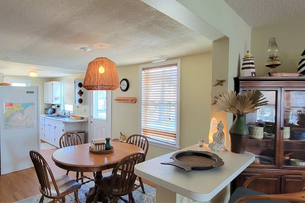Photo of Others in Merritt
