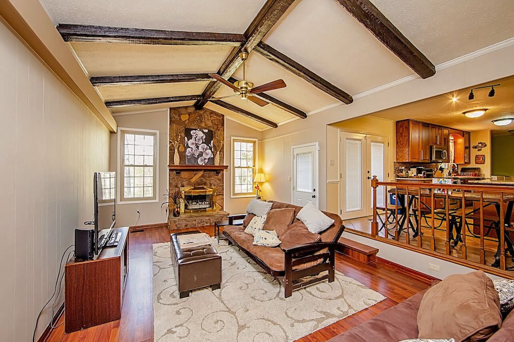 Photo of Livingroom in Westover
