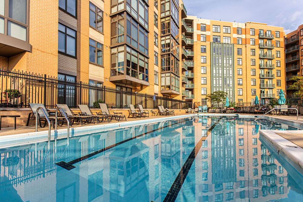 Photo of Outdoor in Shirlington