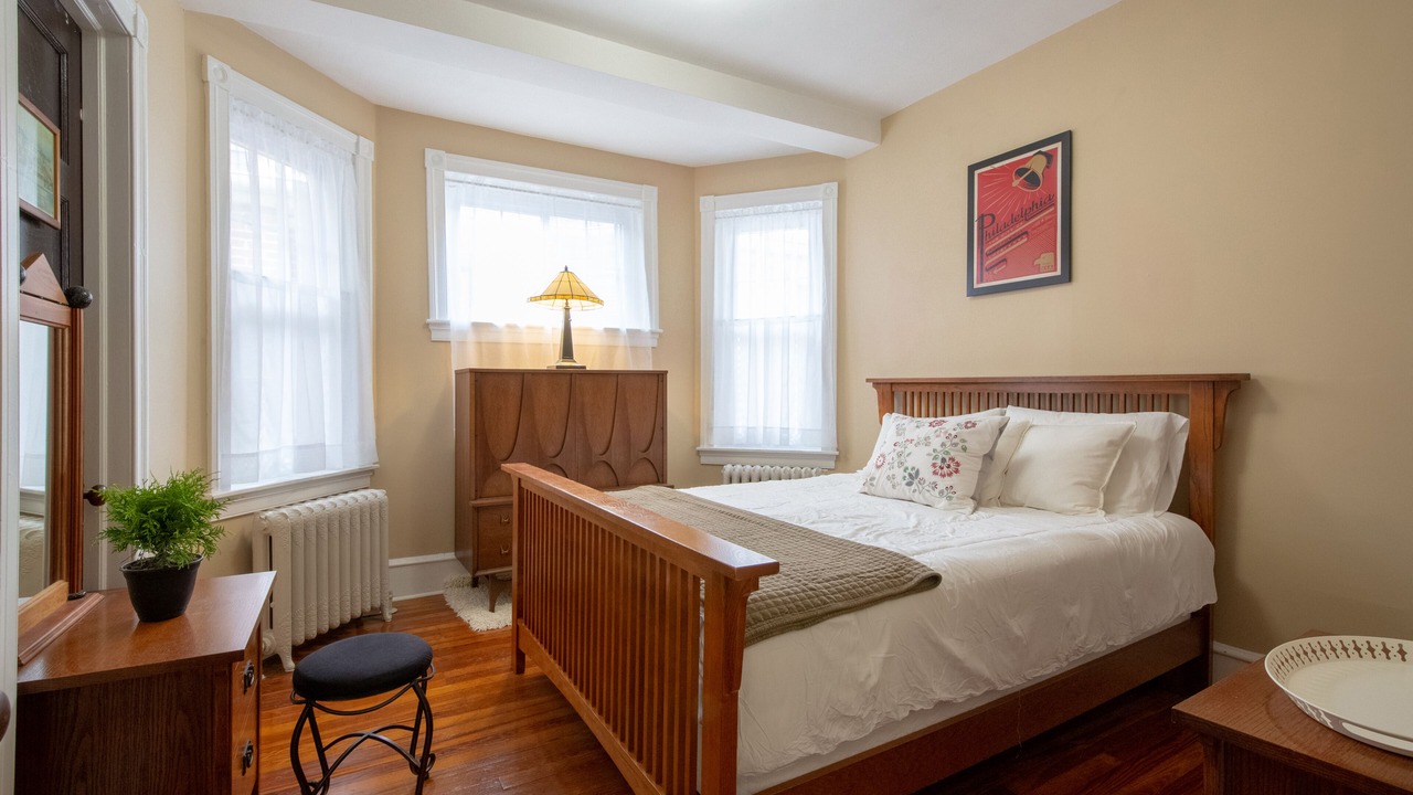 Photo of Bedroom in Melrose