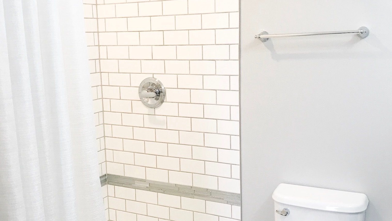 Photo of Bathroom in Le Mars