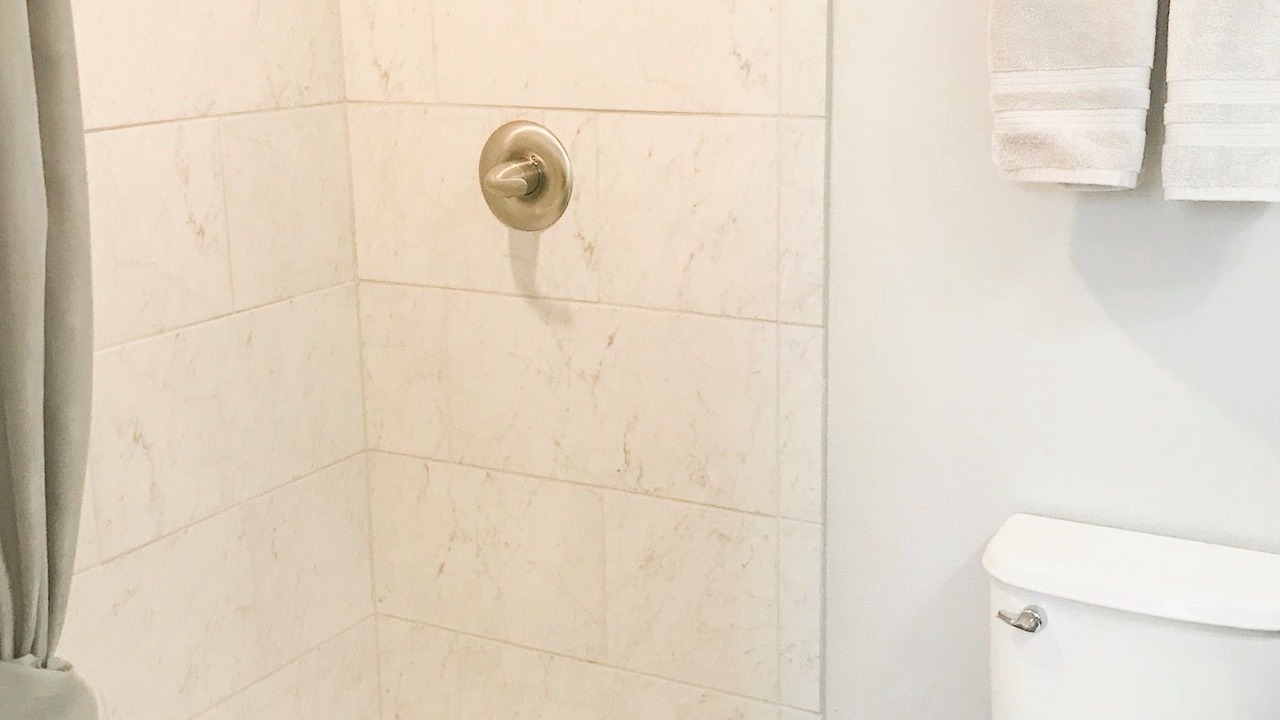 Photo of Bathroom in Le Mars