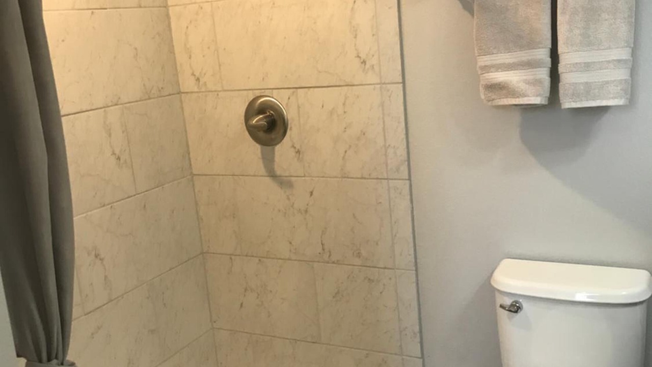 Photo of Bathroom in Le Mars