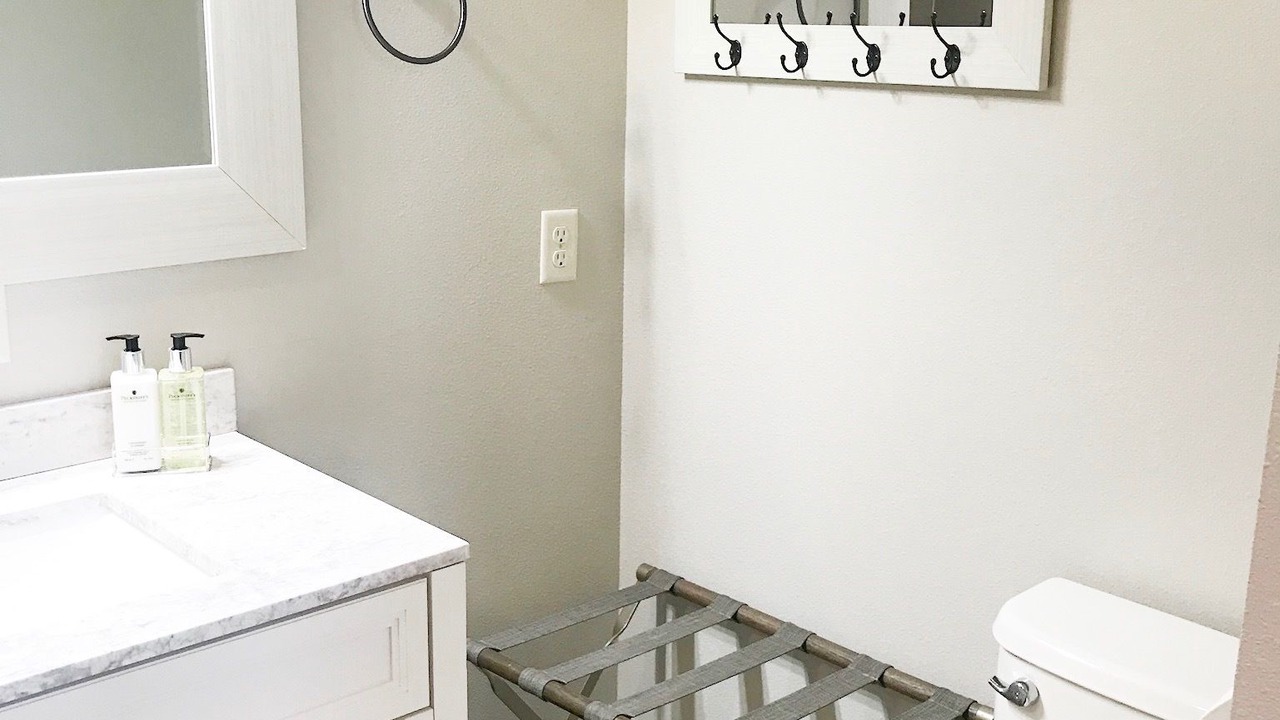 Photo of Bathroom in Le Mars