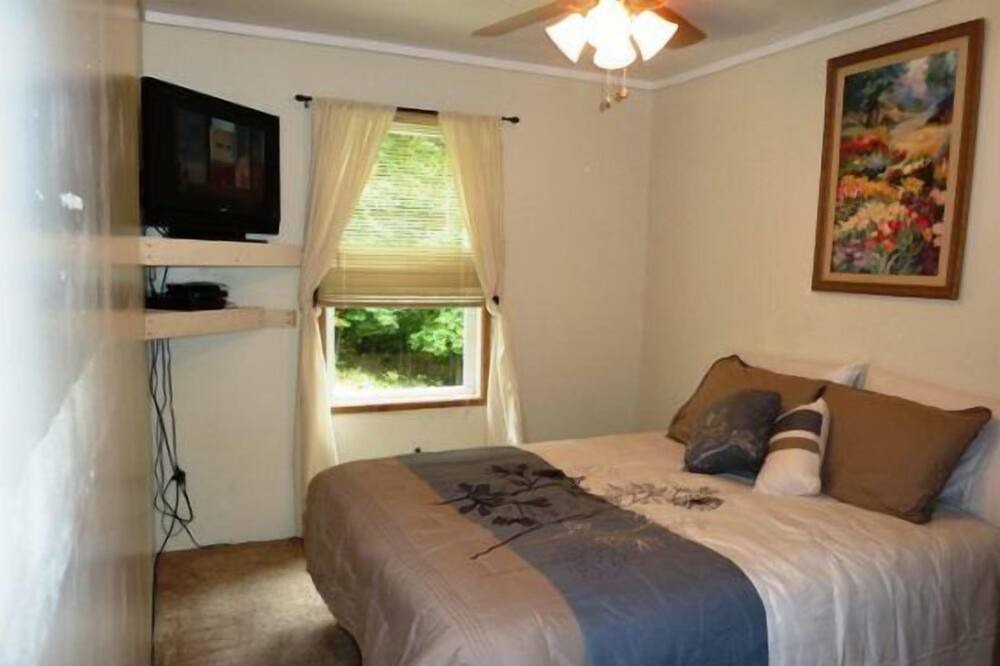 Photo of Bedroom in Stanley