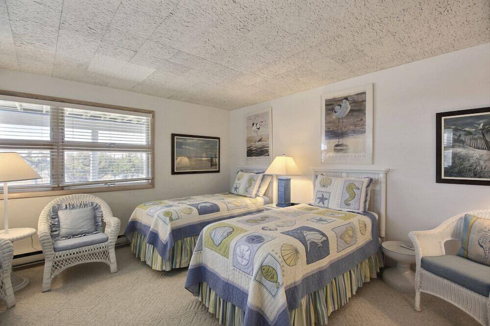 Photo of Bedroom in Stone Harbor
