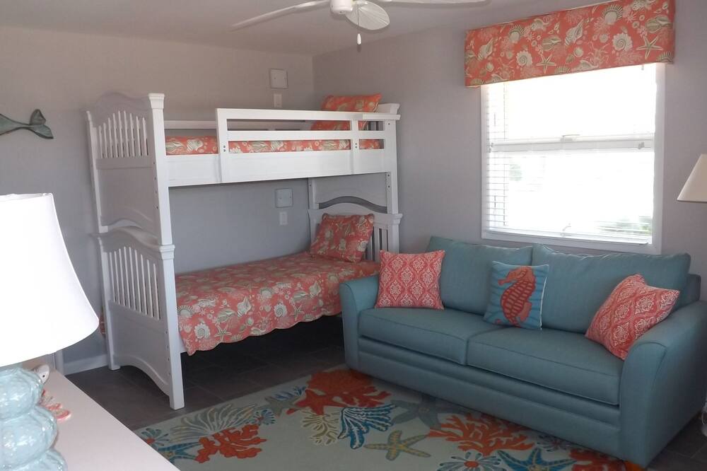 Photo of Bedroom in Stone Harbor