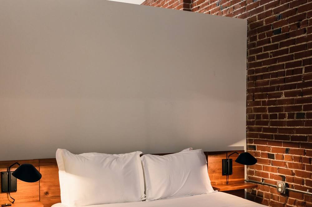 Photo of Bedroom in Downtown St. Louis