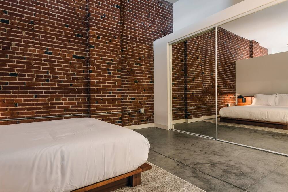 Photo of Bedroom in Downtown St. Louis