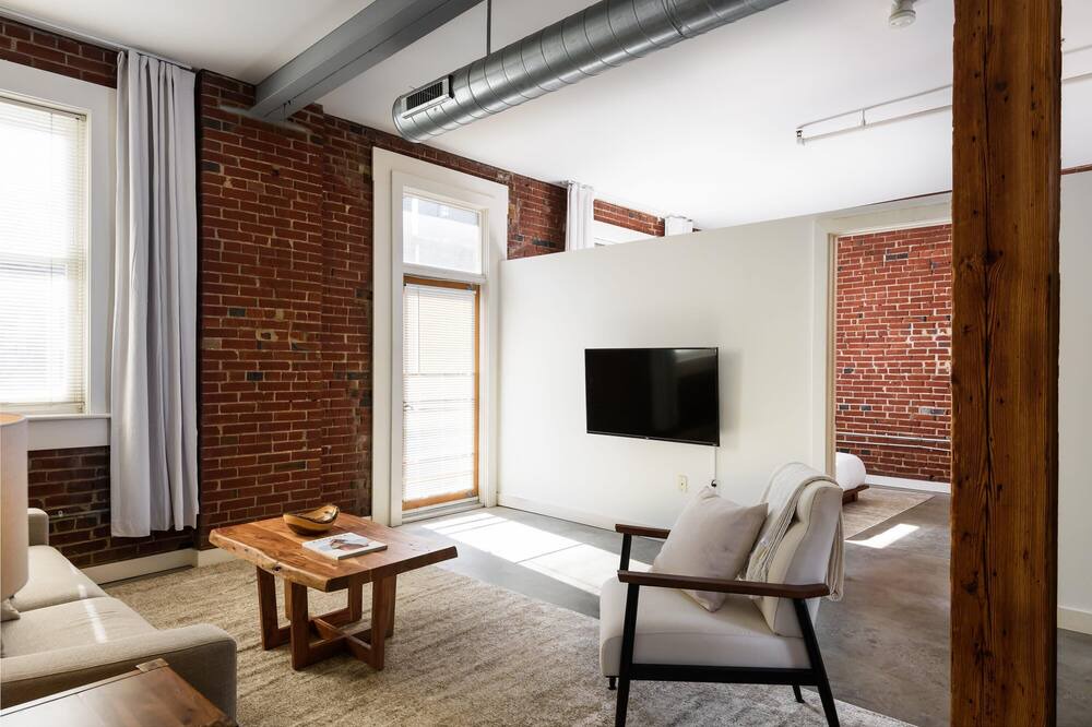 Photo of Livingroom in Downtown St. Louis