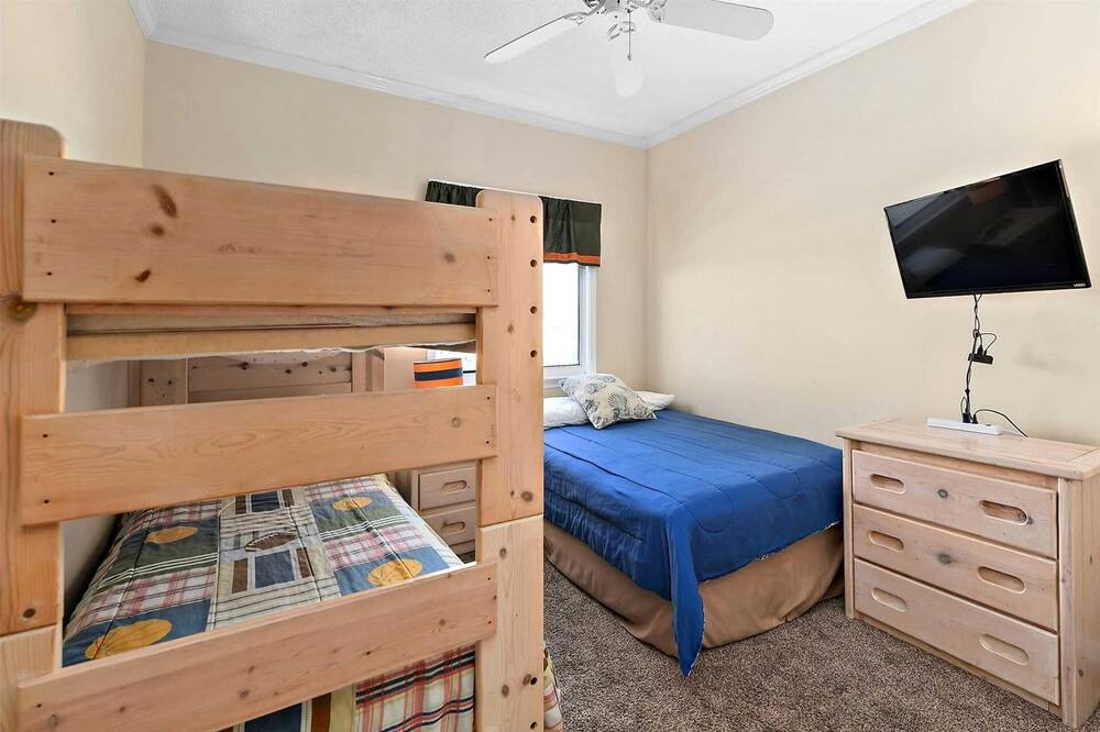 Photo of Bedroom in Midtown Ocean City