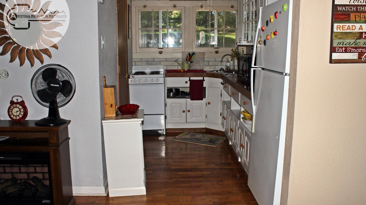 Photo of Kitchen in Viola