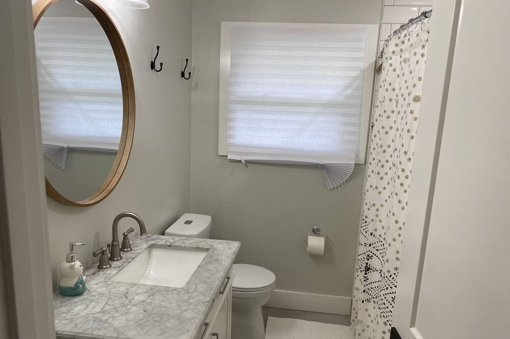 Photo of Bathroom in Point Pleasant