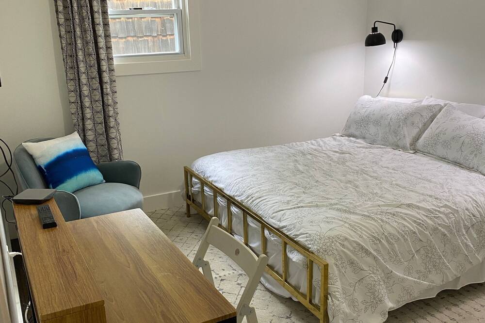 Photo of Bedroom in Point Pleasant