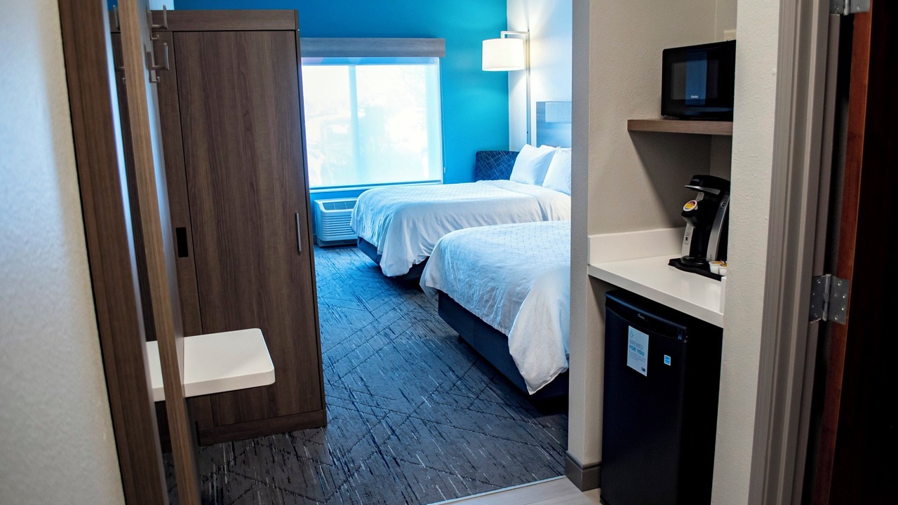 Photo of Bedroom in Mason City