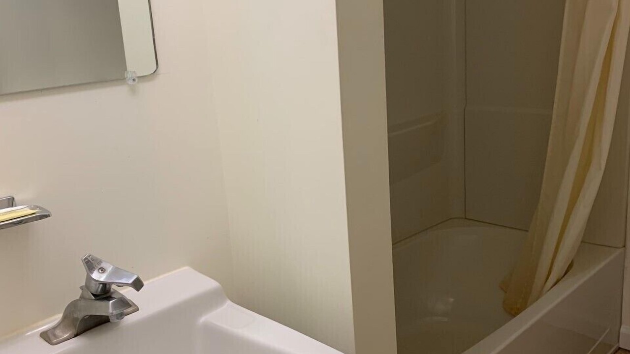 Photo of Bathroom in Lakehurst