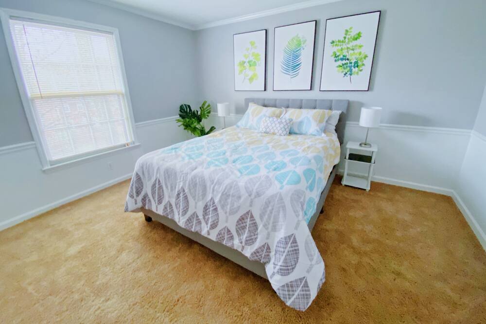 Photo of Bedroom in Huntsville
