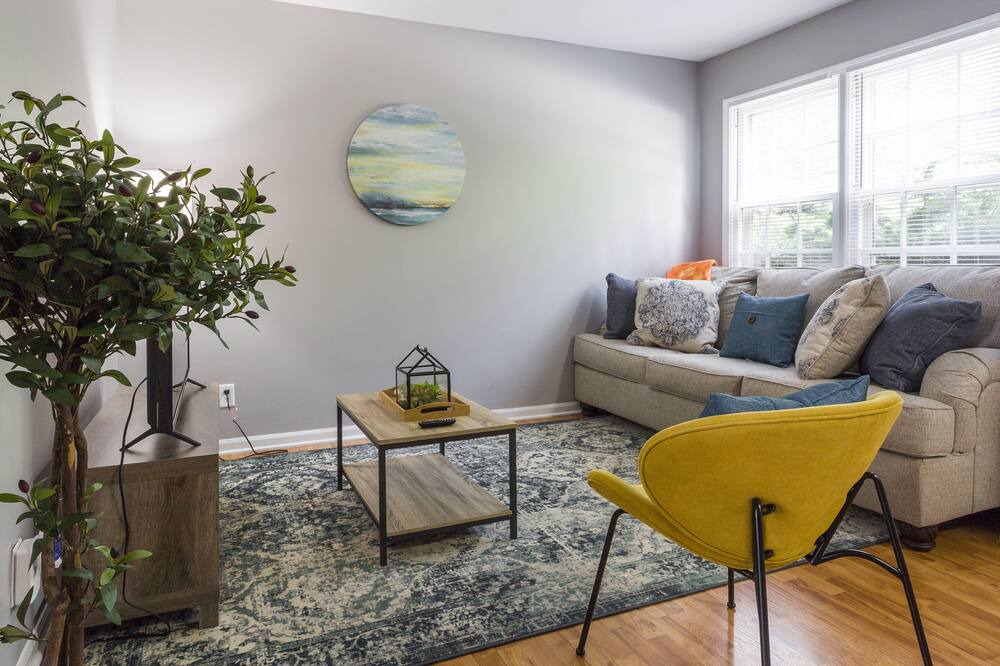 Photo of Bedroom in Yorkville