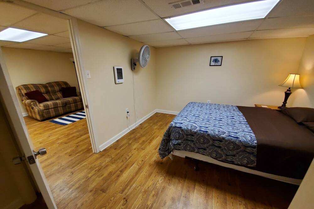 Photo of Bedroom in Ferndale