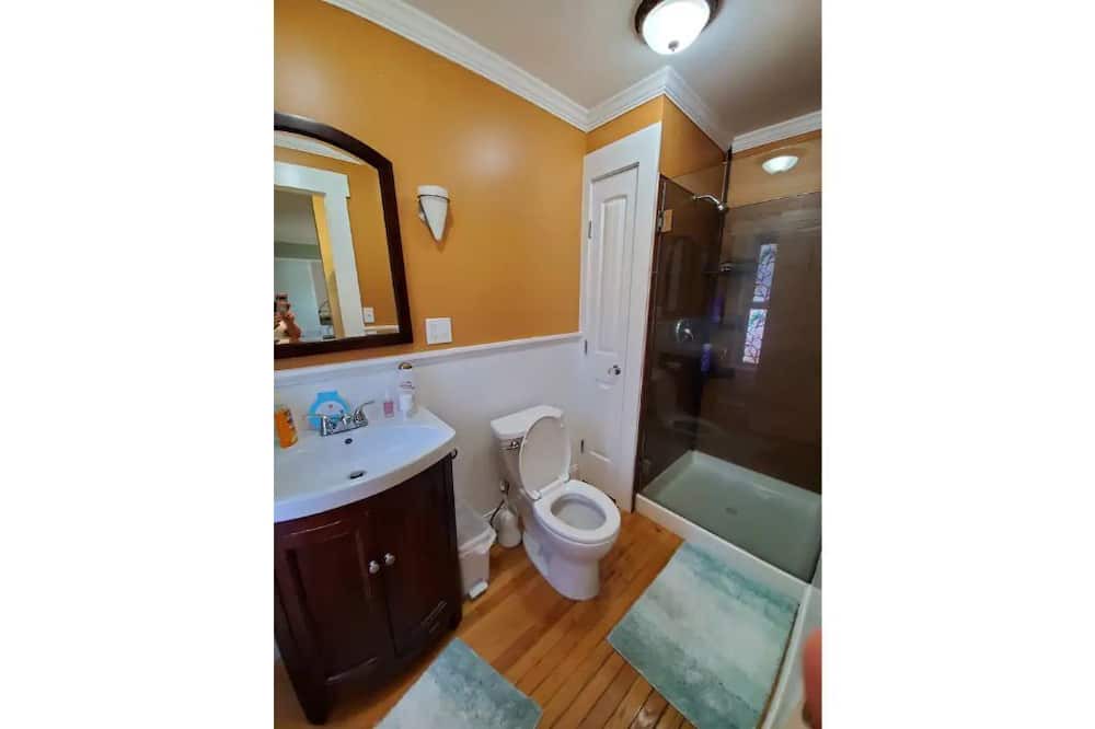 Photo of Bathroom in West Belmar