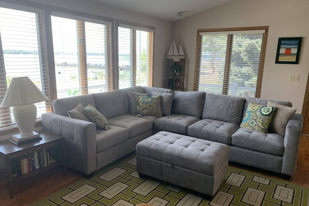Photo of Livingroom in Clear Lake
