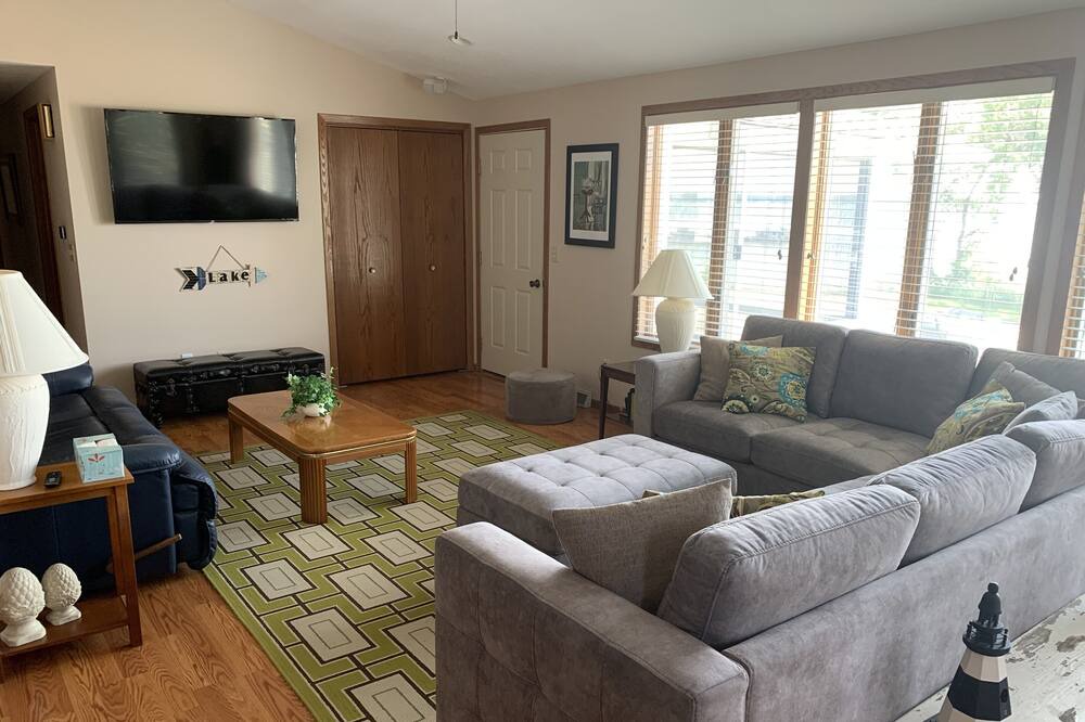 Photo of Livingroom in Clear Lake