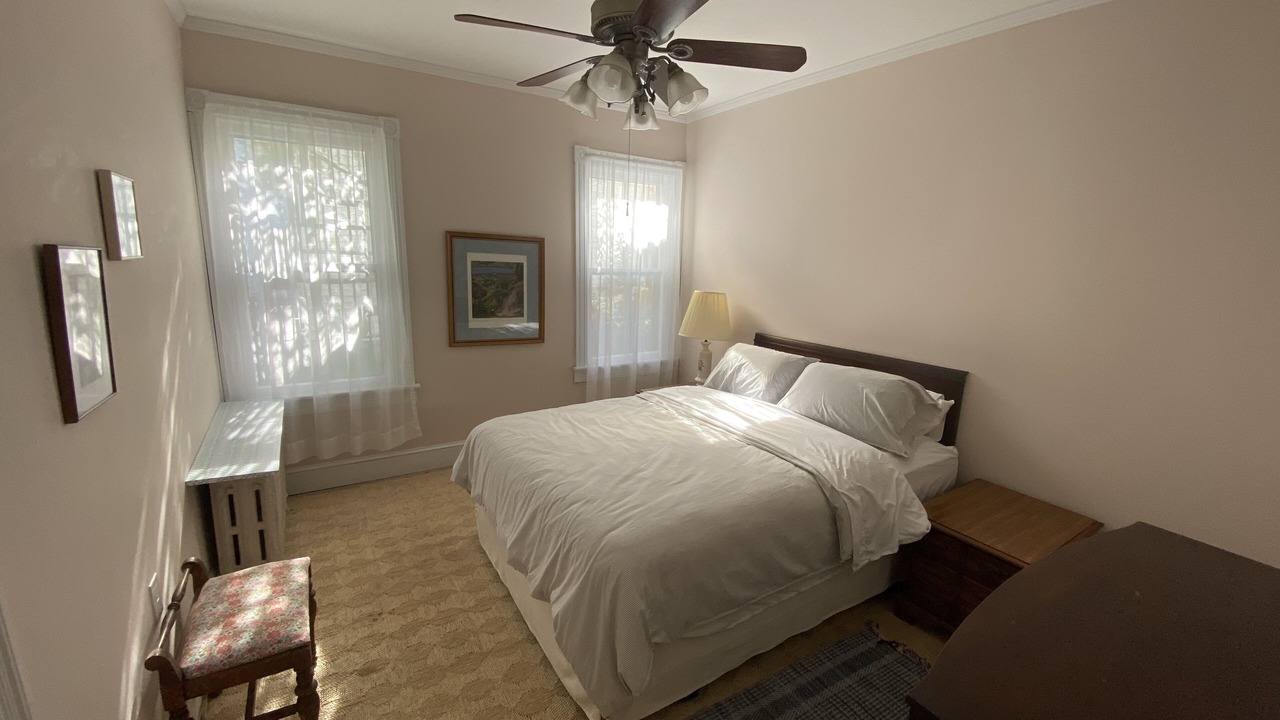 Photo of Bedroom in Betterton