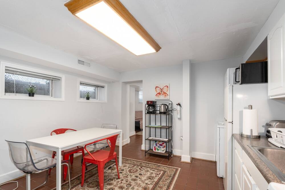 Photo of Kitchen in Truxton Circle