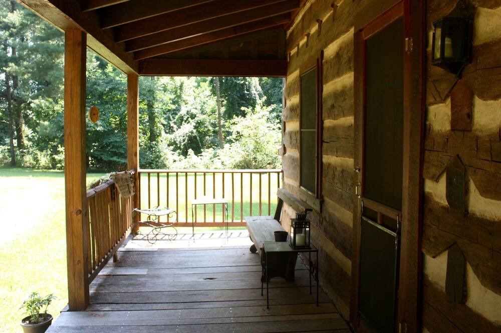 Photo of Outdoor in Millwood