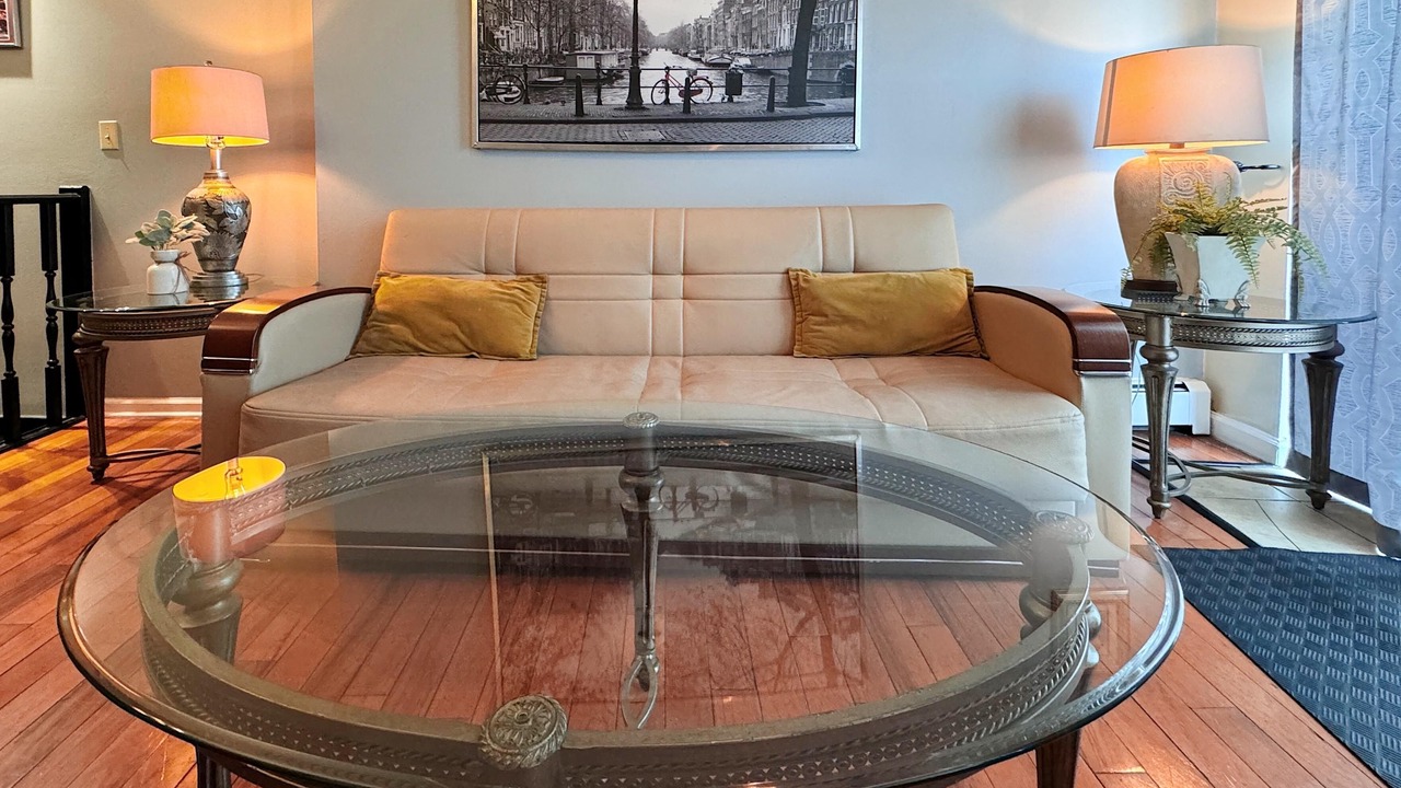 Photo of Livingroom in Union City