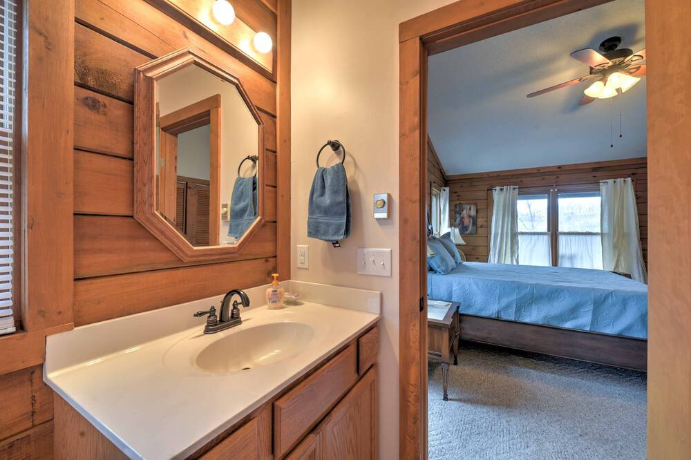 Photo of Bathroom in Boone