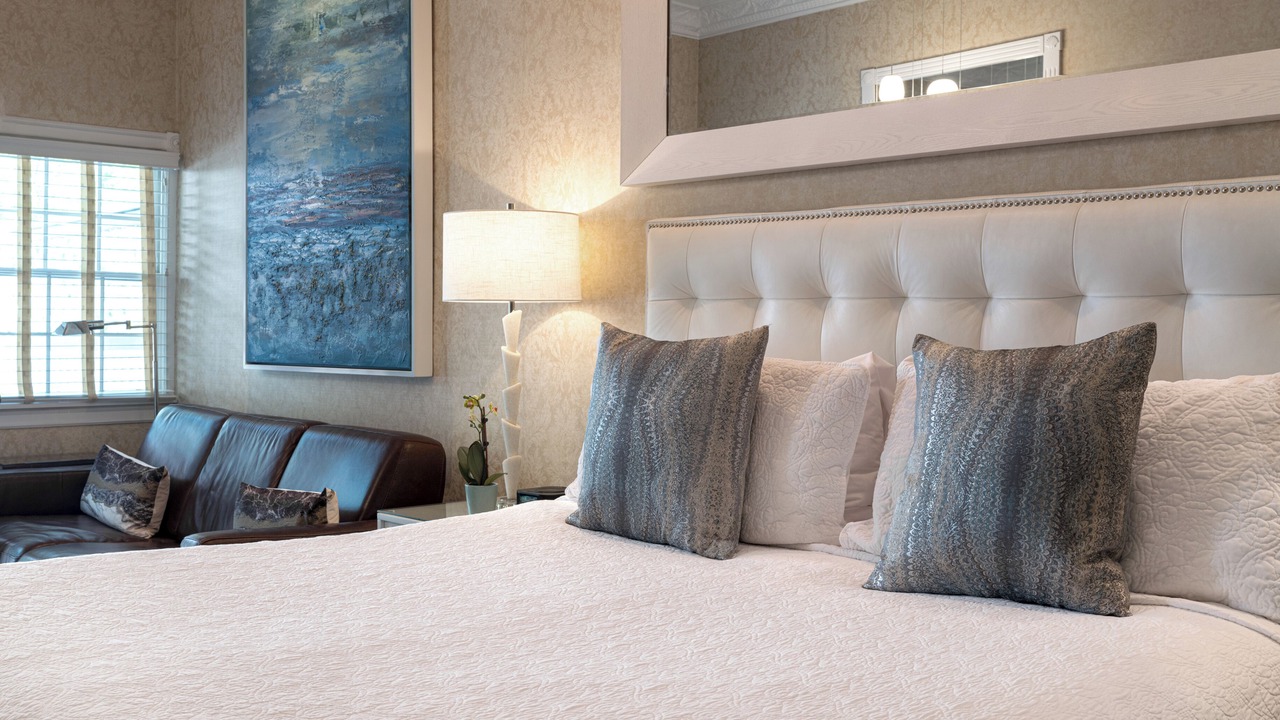 Photo of Bedroom in Spring Lake