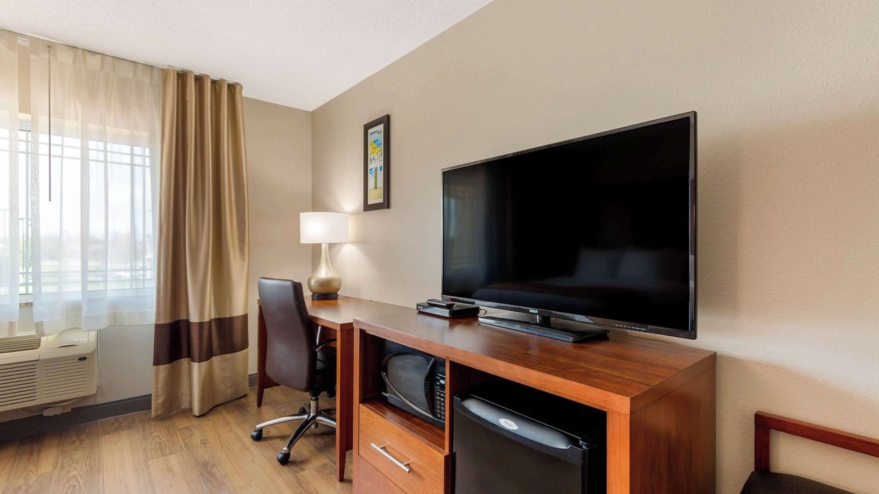Photo of Bedroom in Milford