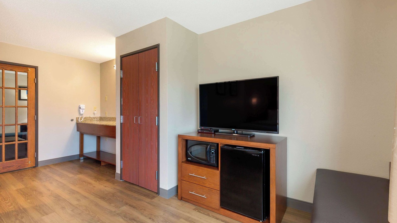 Photo of Bedroom in Milford
